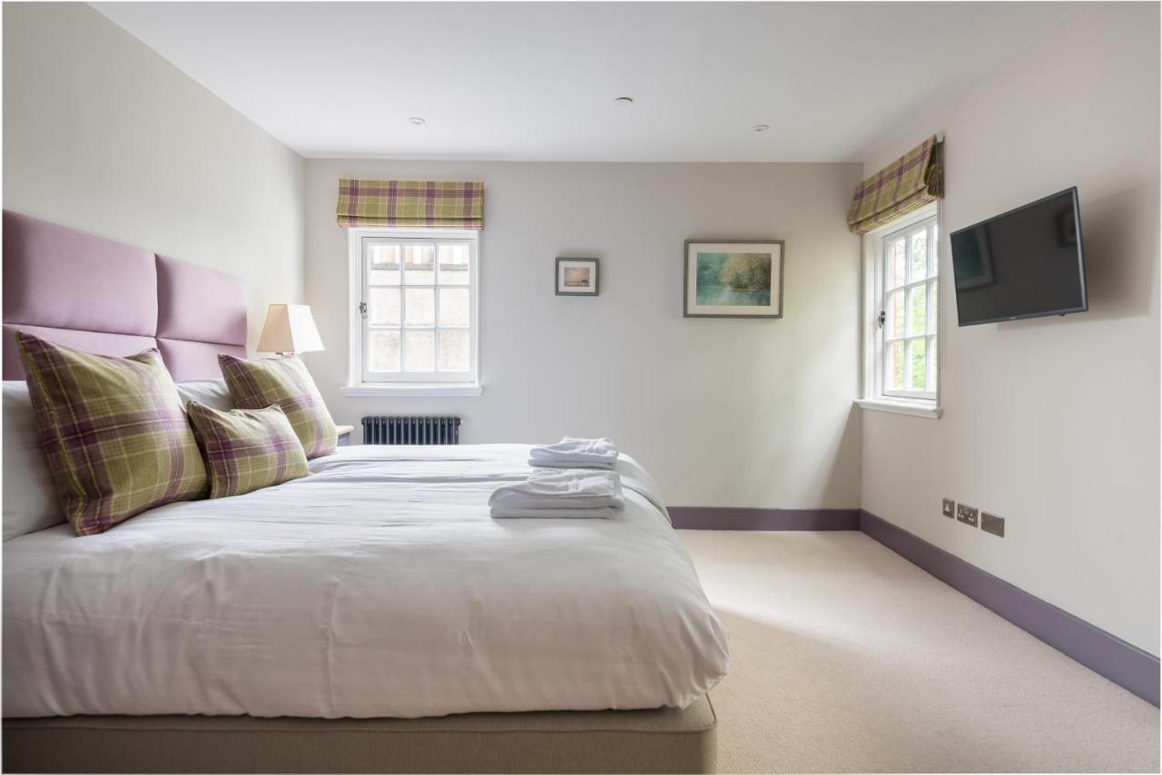 Amazing Penthouse, Stunning Views, Castle 2 Mins * Édimbourg